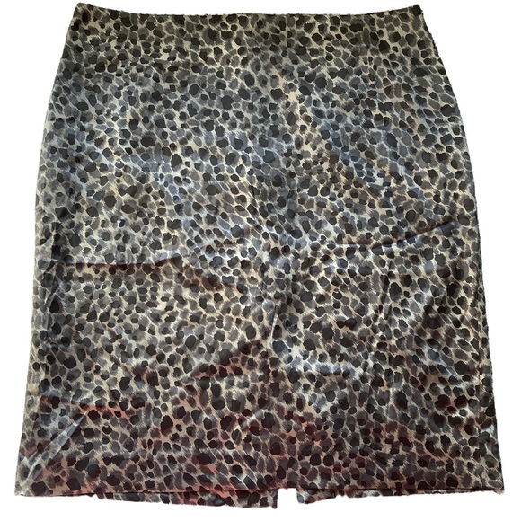Ann Taylor Dresses & Skirts - Ann Taylor Silk Blend Leopard Print Pencil Skirt – Size 12
